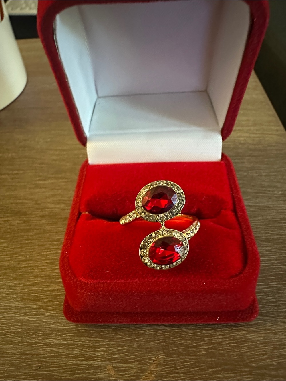 Red Crystal Double-Oval Ring with Clear Halo